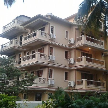 Golden Tulip Candolim, Goa Hotel Exterior photo